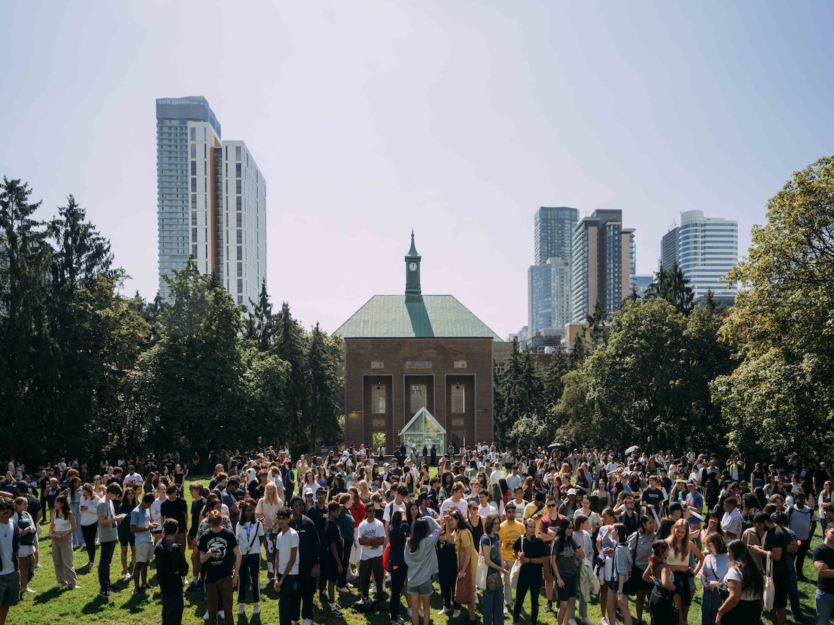 Students gathering before Orientation Week opening ceremonies